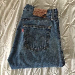 LEVIS 501 JEANS